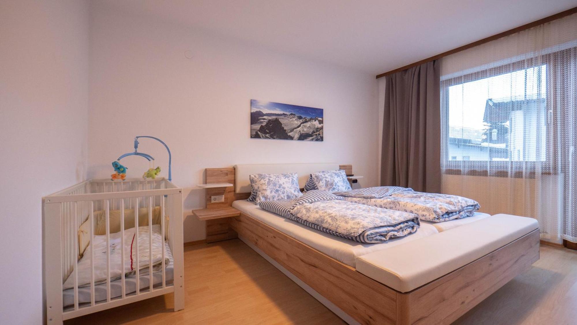 Ferienhaus Krismer Fügen Екстериор снимка