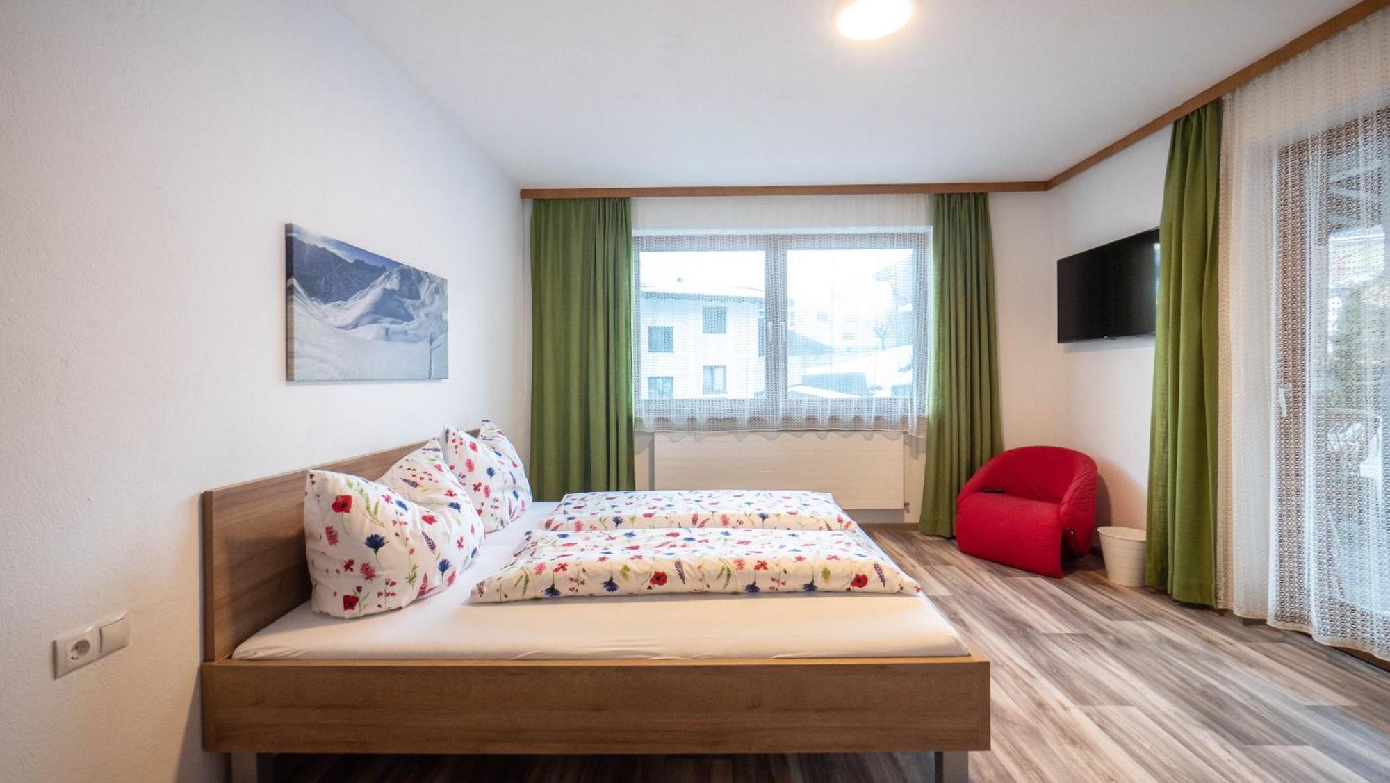 Ferienhaus Krismer Fügen Екстериор снимка