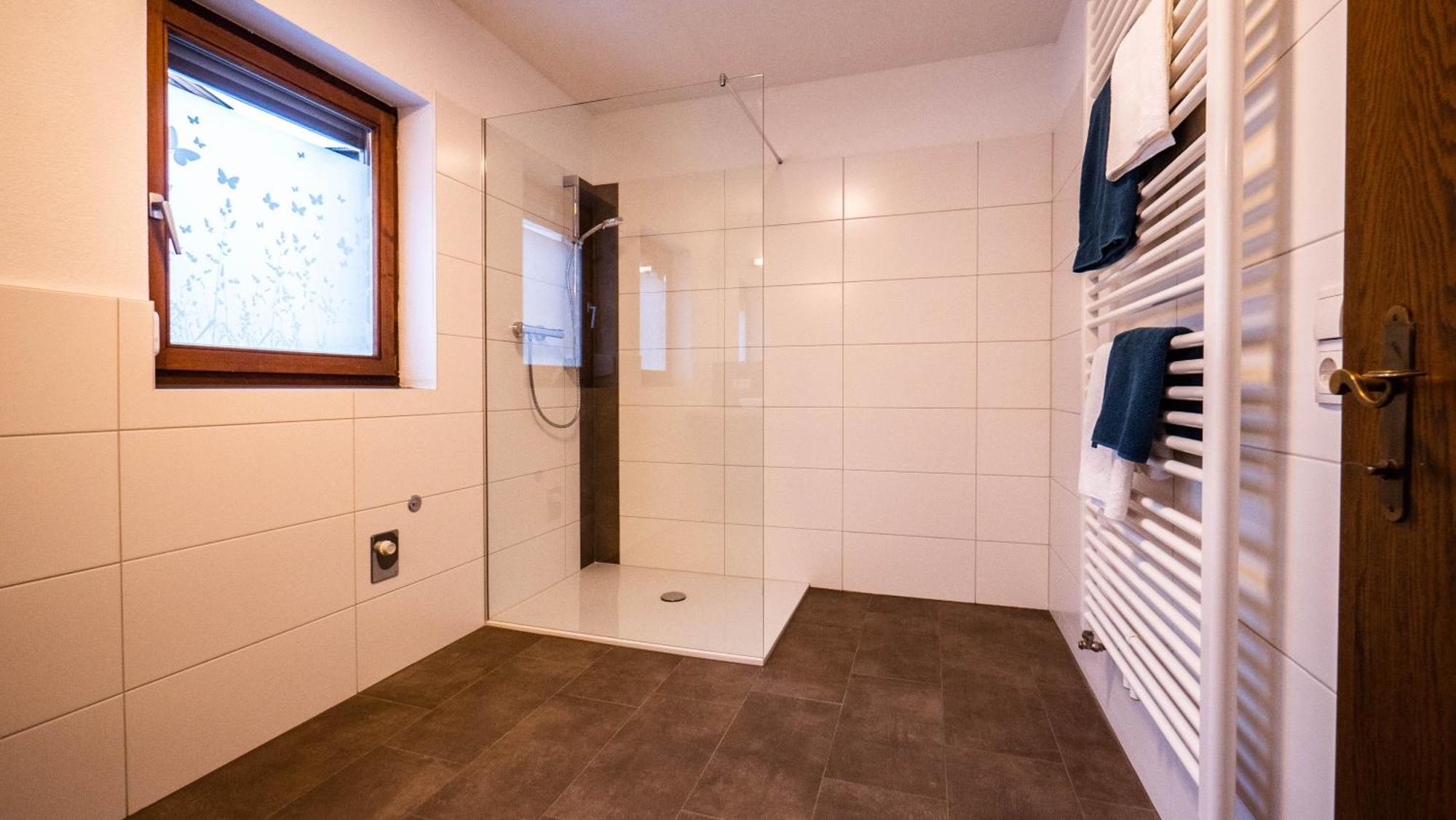 Ferienhaus Krismer Fügen Екстериор снимка